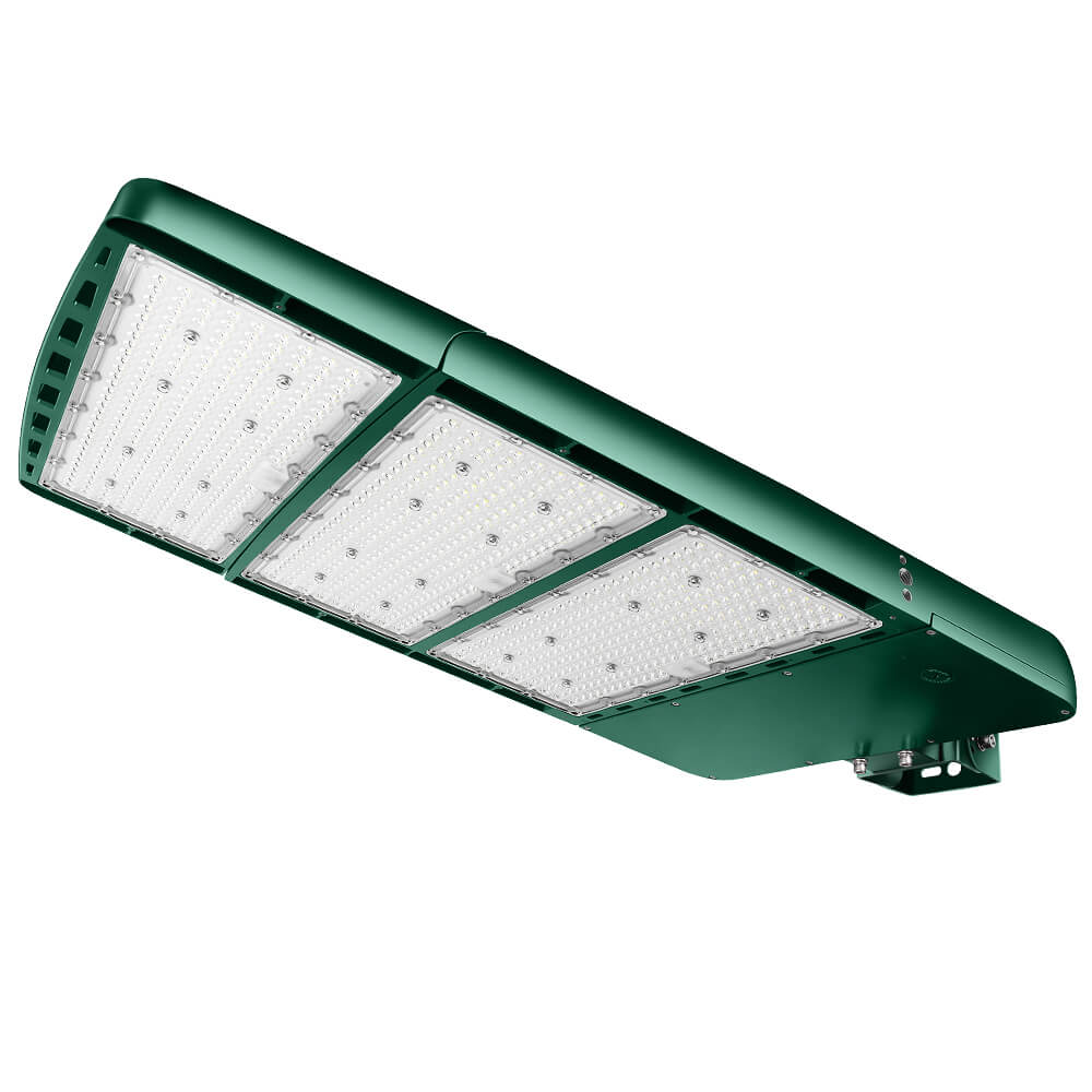 Konlite Spica 600W LED Tennis court light with a yoke Mount