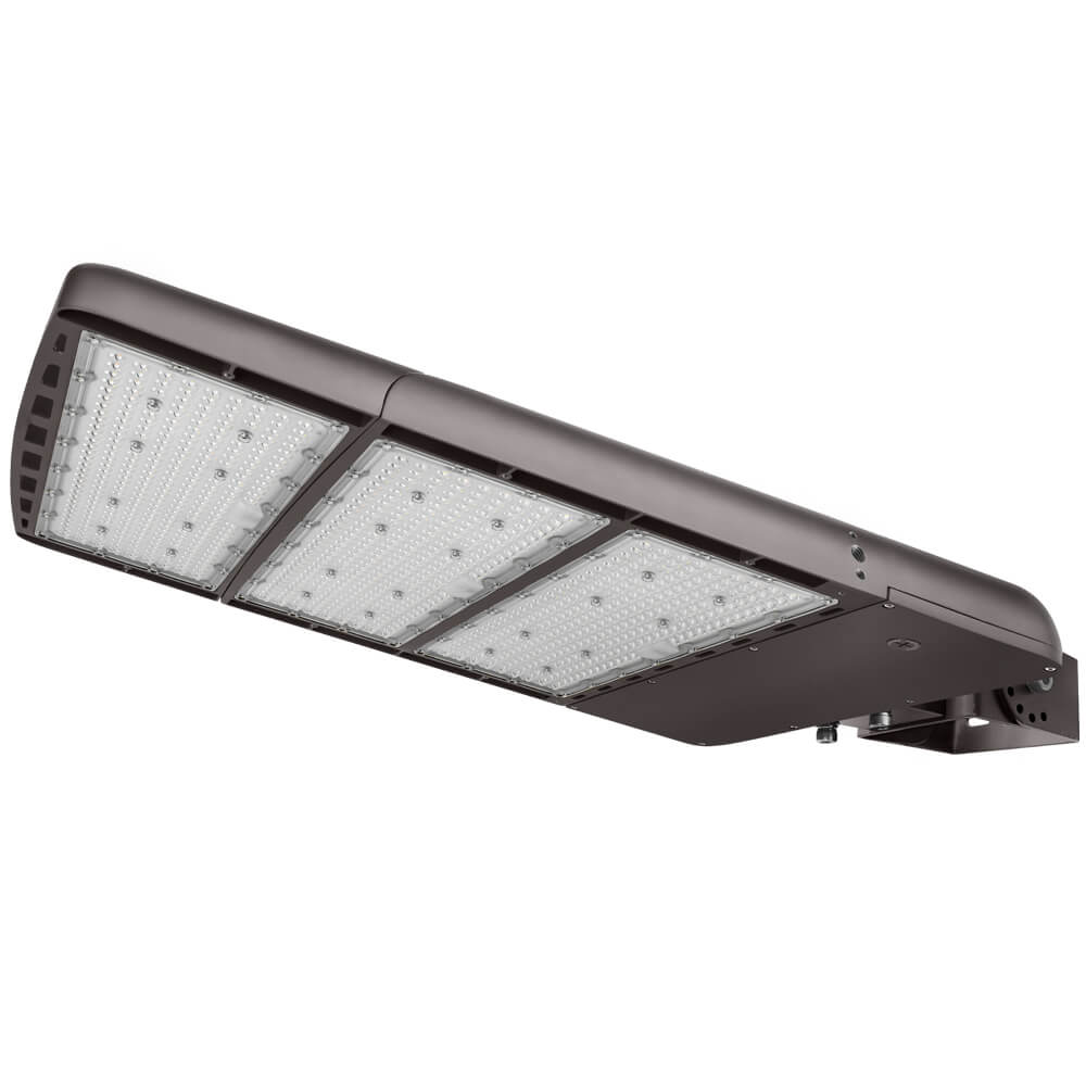 Konlite Spica 600W LED Tennis court light with a yoke Mount