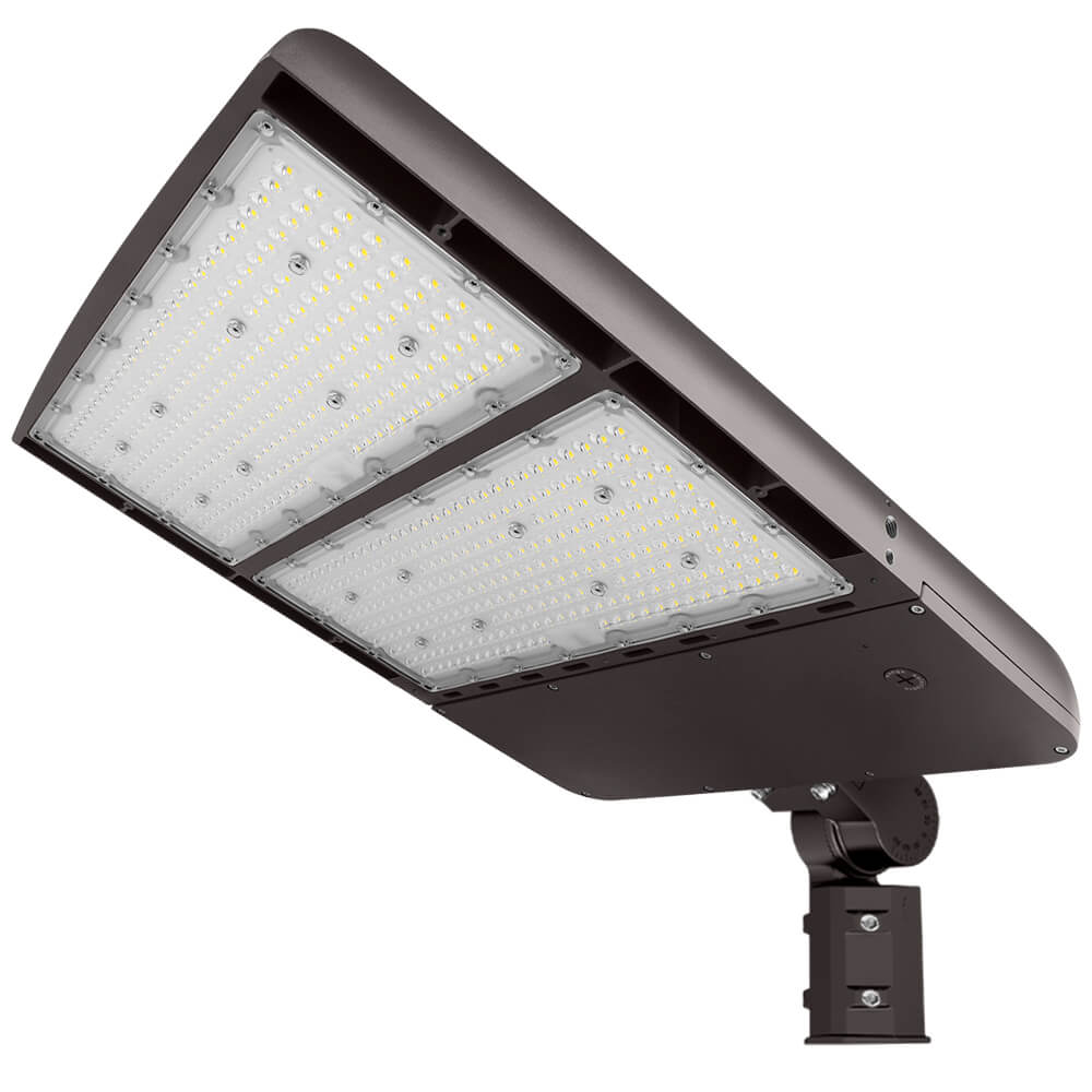 Konlite Spica 400W LED Tennis court light with slipfitter arm