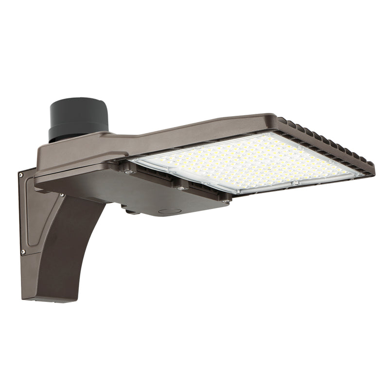 Konlite LED Outdoor Area Light - 150W - Type III - 120-277V - 20800 Lumens - 5000K - 400W Equal