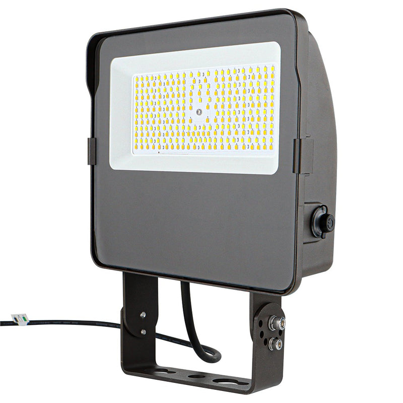 Bright LED Flood Light For Outdoor Security – Wall Mount, IP66, 6500K/3000K, Energy Saving