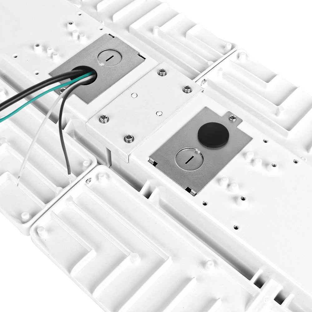 Back view of Konlite LED High Bay lights PAVO series