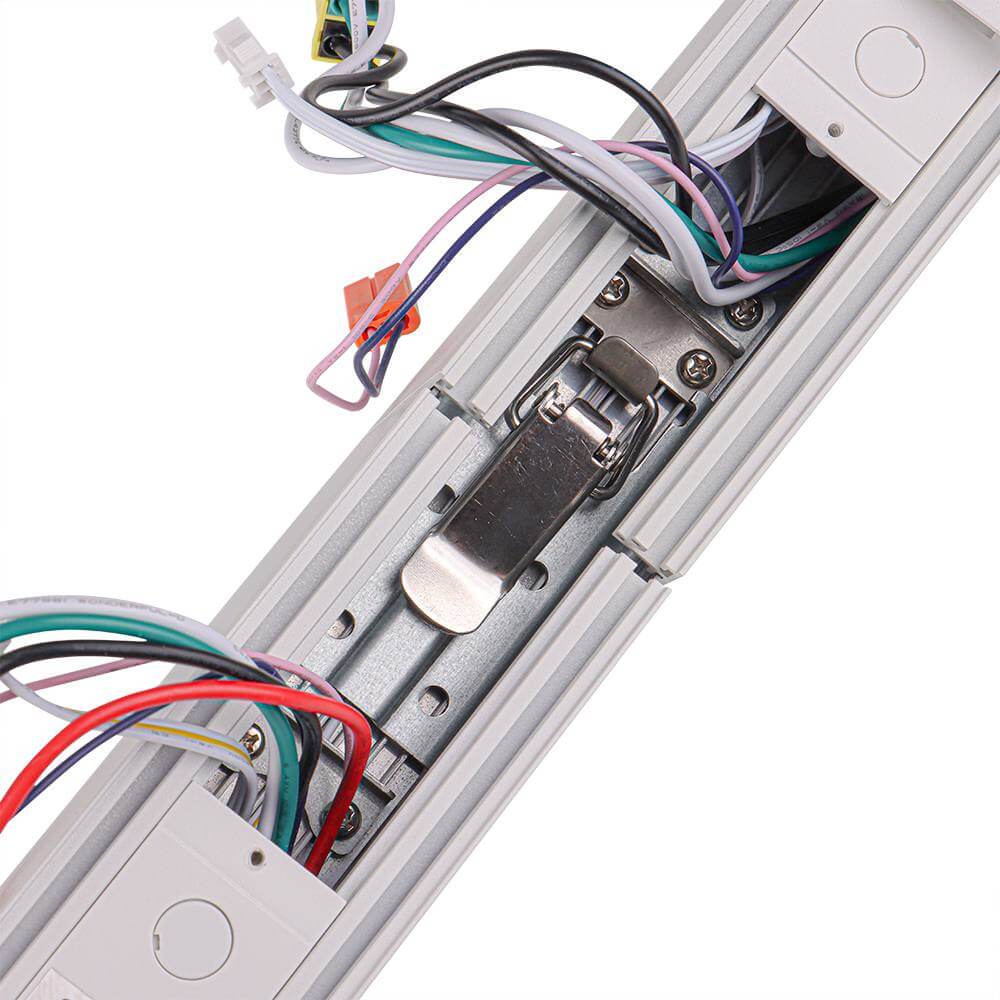 Line Joiner in a Konlite KAS Architectural Linear Light Fixture.