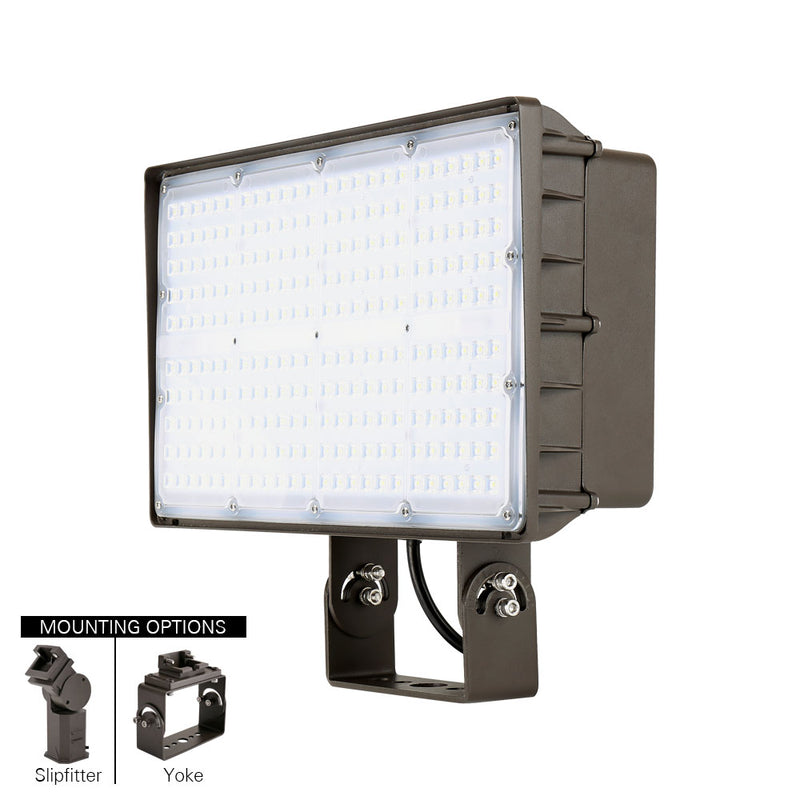Konlite 135W LED Outdoor Flood Light with mounting options